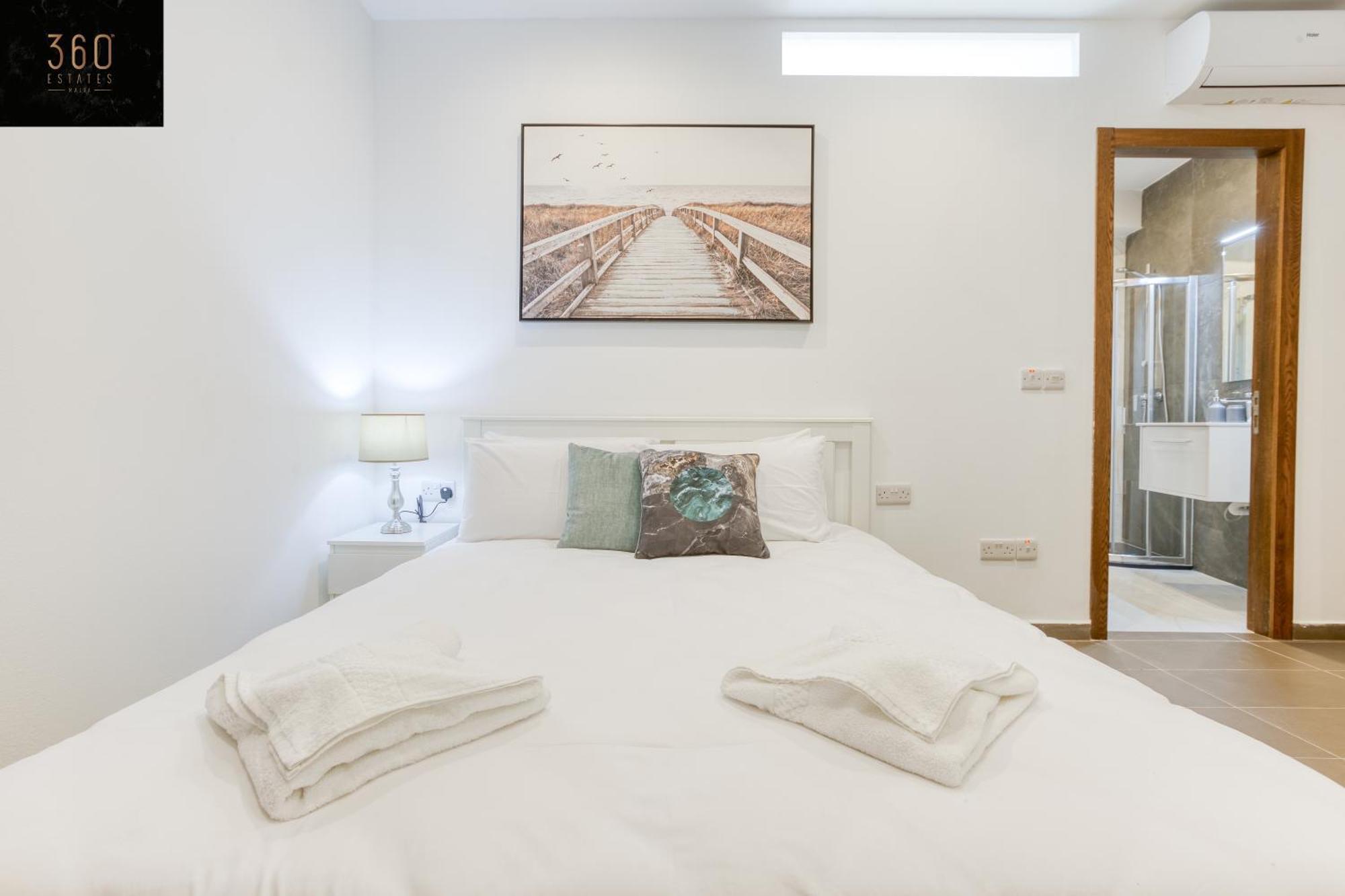 Gzira'S Seashore Stayaway Close To Manuel Island Экстерьер фото